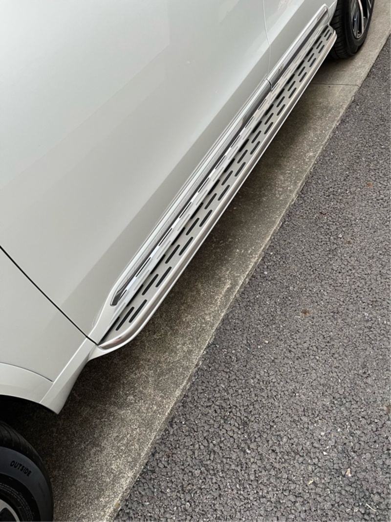ボルボ XC90 ウルトラ B5 AWD_RHD_AWD(DCT_2.0)