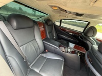 レクサス LS 460L_セパレートシート(AT_4.6)