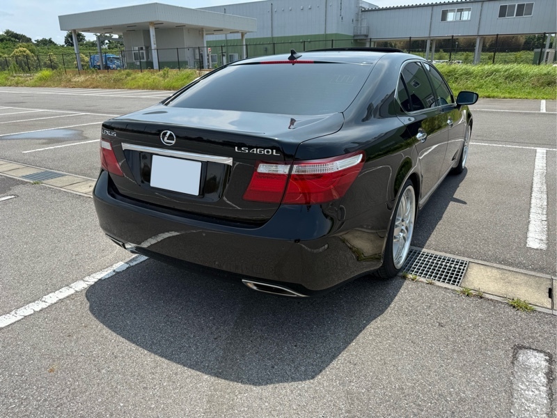 レクサス LS 460L_セパレートシート(AT_4.6)