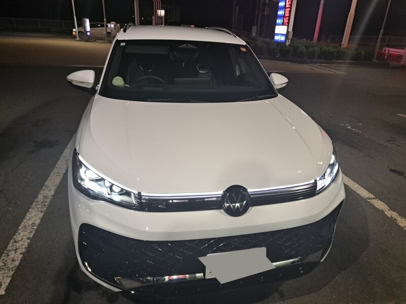 フォルクスワーゲン ティグアン TDI 4モーション Rライン_RHD_4WD(DSG_2.0)
