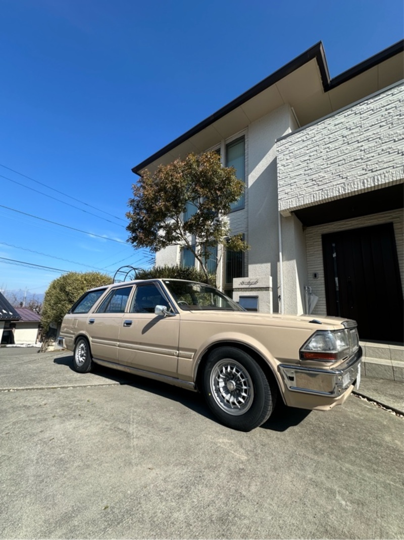 日産 セドリックワゴン 28D_6カスタムDX(AT_2.8ディーゼル)