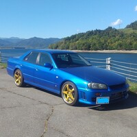 日産 スカイライン 25GTターボ(セダン_MT_2.5)