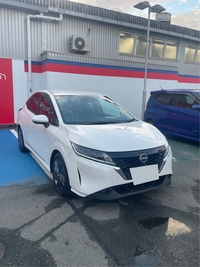 日産 ノート e-POWER X(1.2)