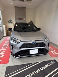 トヨタ RAV4 PHV ブラックトーン_E-Four(CVT_2.5)