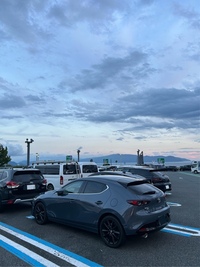マツダ MAZDA3 ファストバックハイブリッド X バーガンディーセレクション_4WD(AT_2.0)
