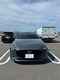 マツダ MAZDA3 ファストバックハイブリッド X バーガンディーセレクション_4WD(AT_2.0)