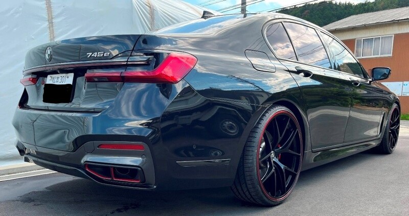BMW 7シリーズ プラグインハイブリッド 745e Mスポーツ_RHD(AT_3.0)