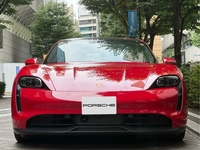 ポルシェ タイカン タイカン 4S_RHD_4WD(AT)