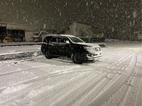 トヨタ ランドクルーザープラド TX_7人乗り_4WD(ECT_2.7)