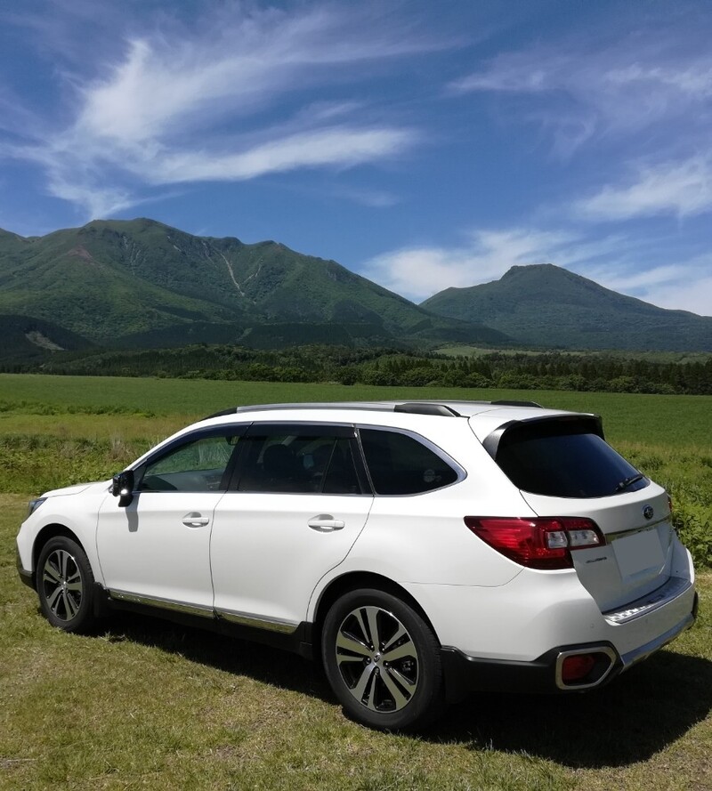 スバル レガシィ アウトバック リミテッド_AWD(CVT_2.5)