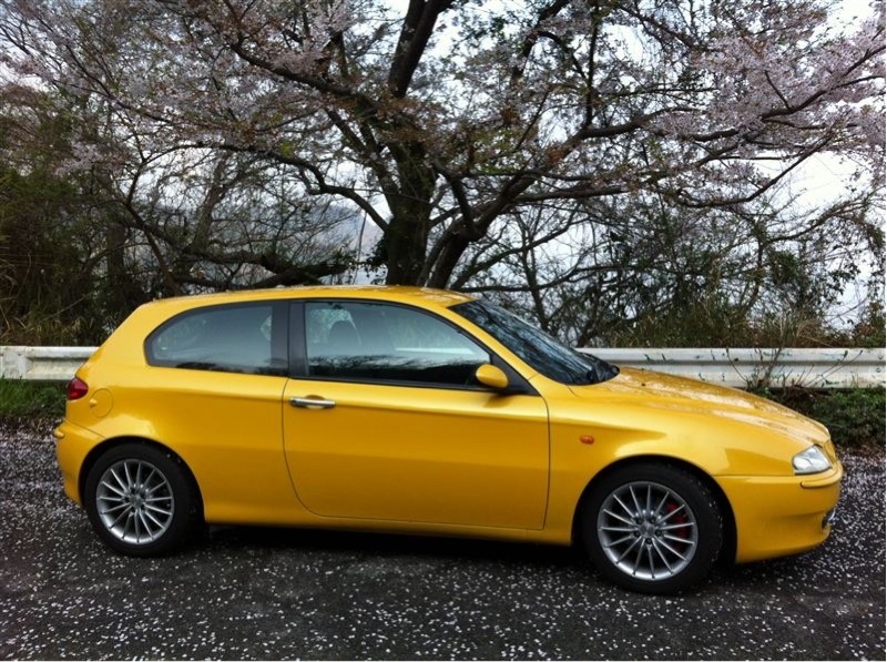 アルファロメオ 147 TI_2.0_TWIN_SPARK_RHD(3ドア_MT_2.0)