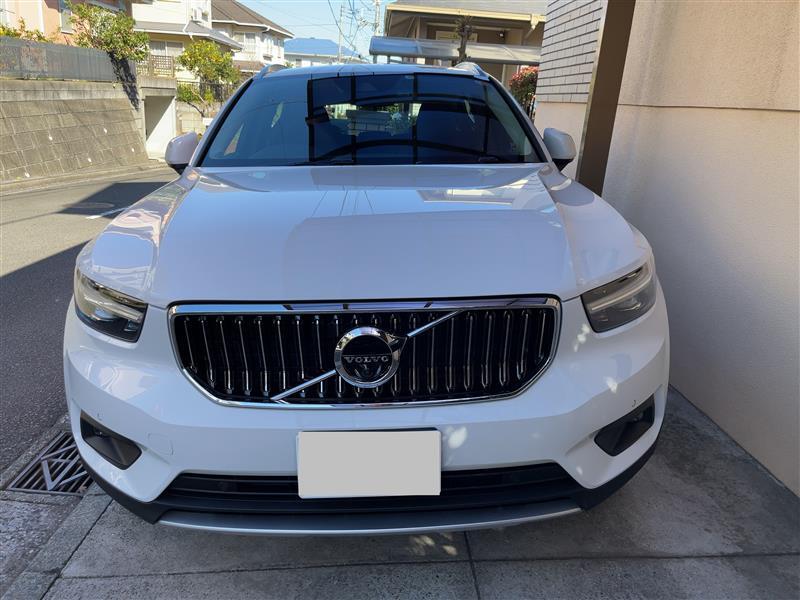 ボルボ XC40 プラグインハイブリッド リチャージプラグインハイブリッド T5 インスクリプション エクスプレッション_RHD(DCT_1.5)