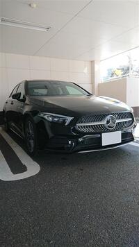 メルセデス・ベンツ Aクラス セダン A180 セダン_RHD(DCT_1.4)