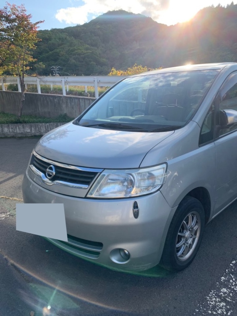 日産 セレナ 20S_4WD(CVT_2.0)