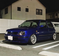 日産 マーチ