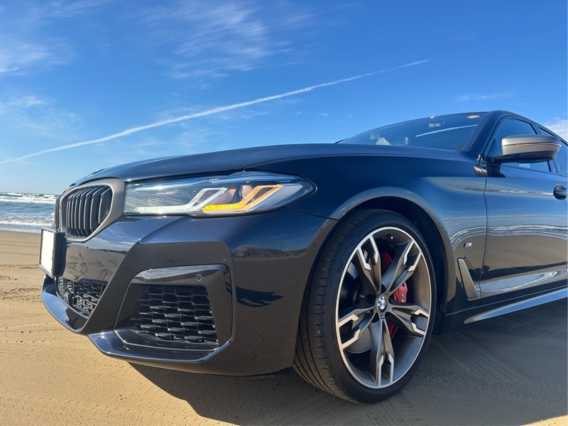 BMW 5シリーズ セダン