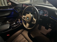 BMW 5シリーズ セダン