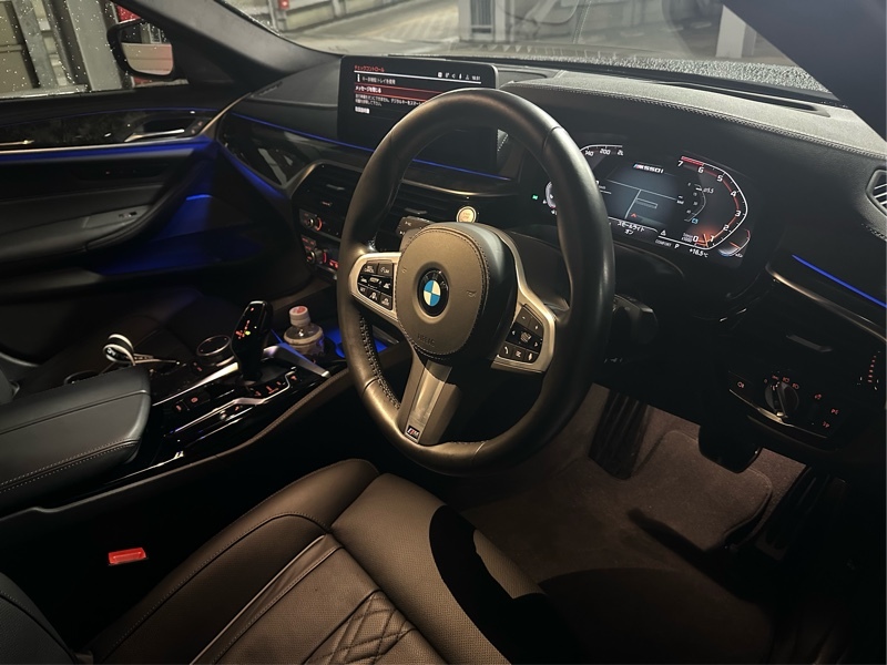 BMW 5シリーズ セダン