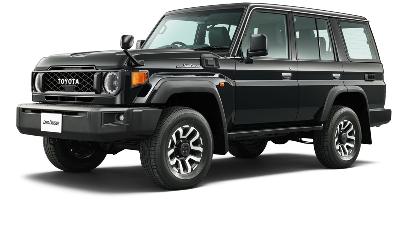 トヨタ ランドクルーザー70 AX_4WD(AT_2.8)