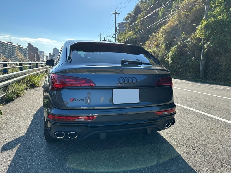 アウディ SQ5 スポーツバック