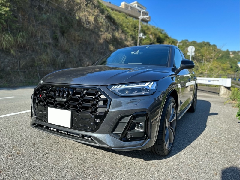 アウディ SQ5 スポーツバック