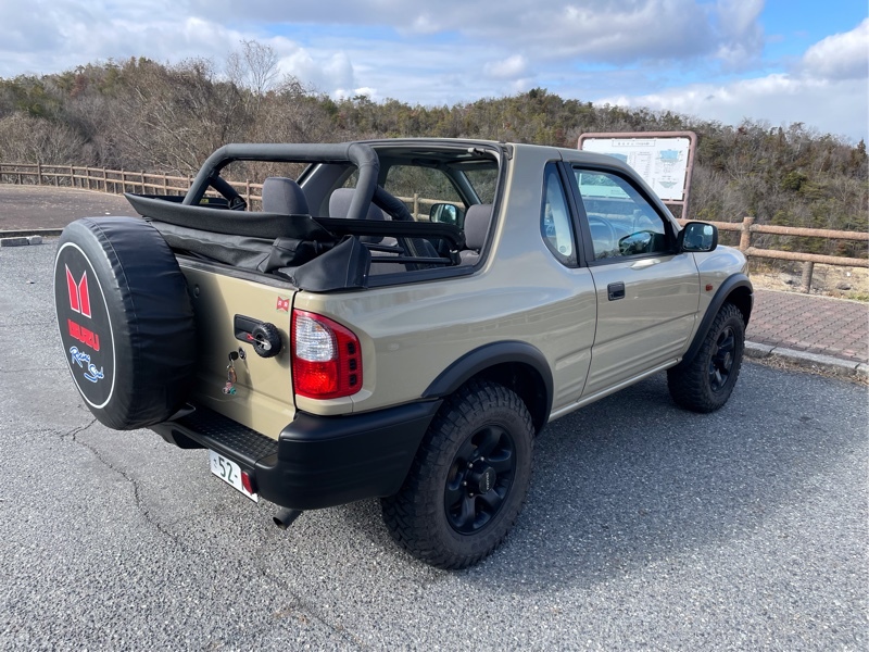 いすゞ ミュー オープントップ_4WD(AT_3.2)