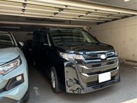 トヨタ ノア G_7人乗り_4WD(CVT_2.0)