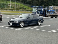 BMW 3シリーズ セダン 320i_LHD(AT_2.0)