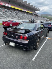 日産 スカイラインＧＴ‐Ｒ GT-R(MT_2.6)