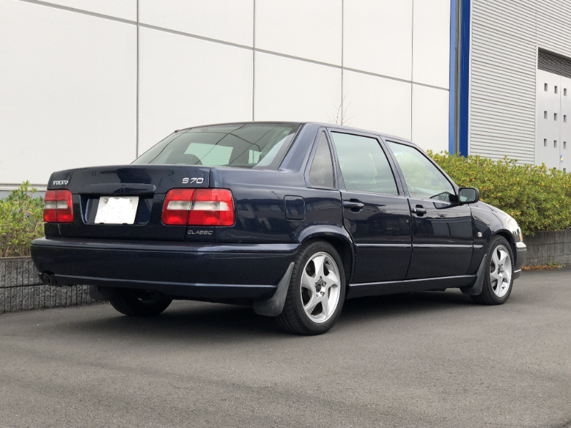 ボルボ S70 クラシック_RHD(AT_2.4)