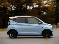 三菱 eKクロス EV P