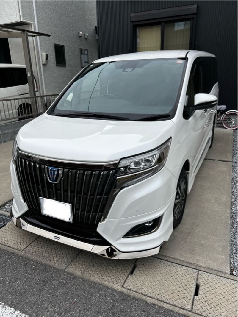 トヨタ エスクァイア ハイブリッド ハイブリッド Gi“プレミアムパッケージ・ブラックテーラード”_7人乗り(CVT_1.8)