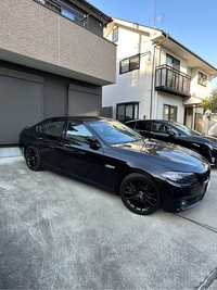 BMW 5シリーズ セダン 523i ラグジュアリー_RHD(AT_2.0)
