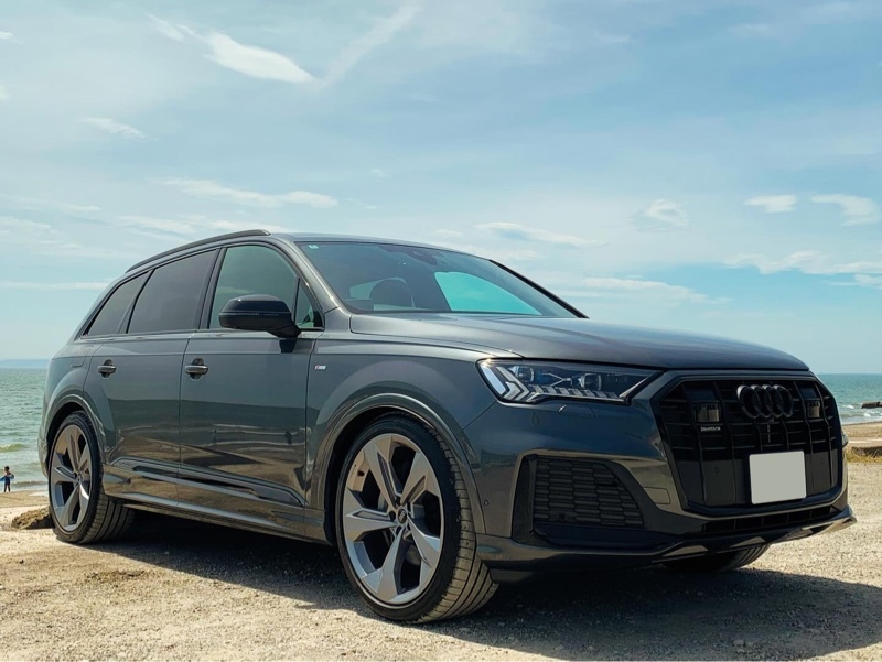 アウディ Q7 Q7 50 TDI クワトロ Sライン_RHD_4WD(ティプトロニック_3.0)