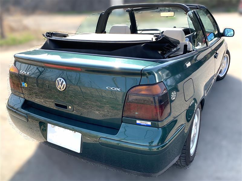 フォルクスワーゲン ゴルフ カブリオ カブリオ_RHD(AT_2.0)