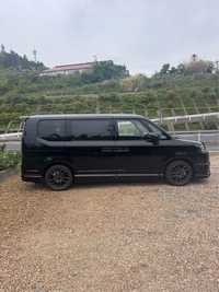 ホンダ ステップワゴンスパーダ e:HEV スパーダ プレミアムライン_7人乗り (CVT_2.0)