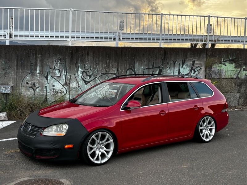 フォルクスワーゲン ゴルフ ヴァリアント 2.0TSI スポーツライン_RHD(DSG_2.0)