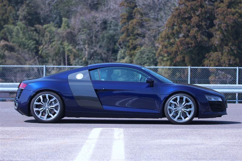 アウディ R8 （クーペ）