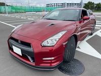 日産 NISSAN GT-R GT-R プレミアムエディション_4WD(DCT_3.8)
