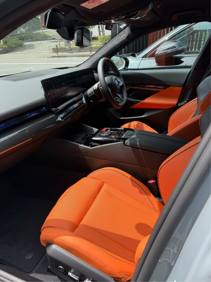 BMW M5 M5_RHD_4WD(AT_4.4)