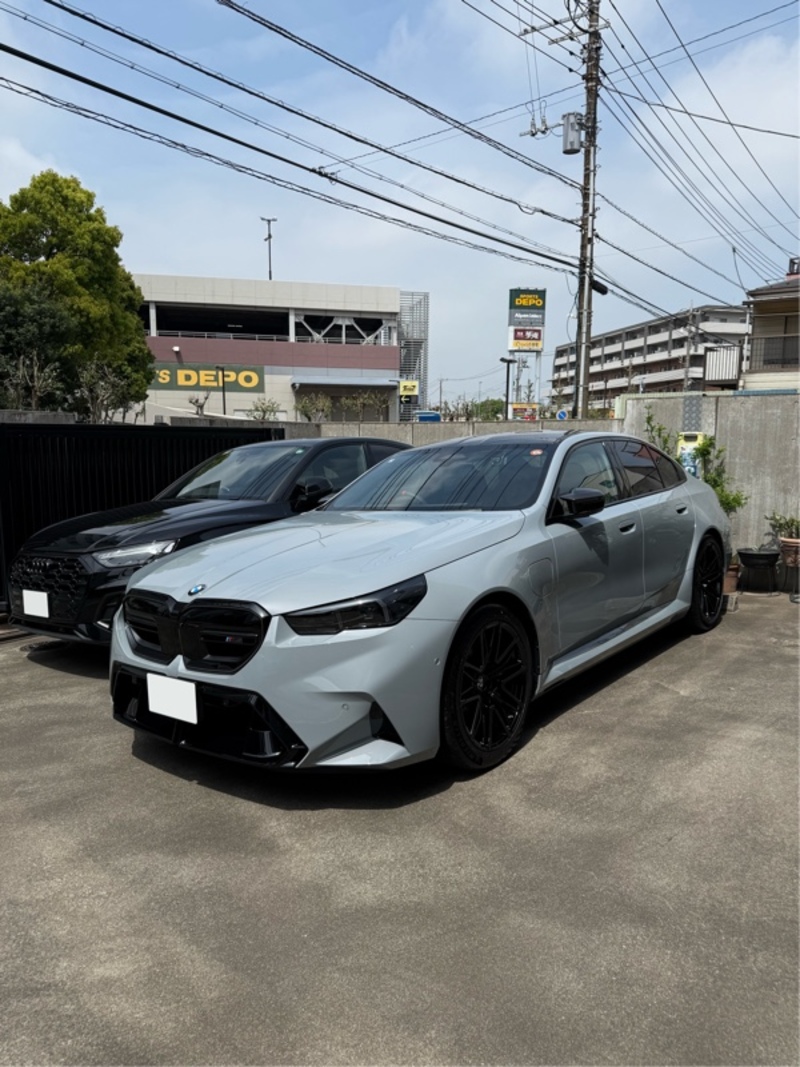 BMW M5 M5_RHD_4WD(AT_4.4)