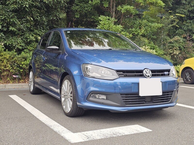 フォルクスワーゲン ポロ ブルーGT_RHD(DSG_1.4)