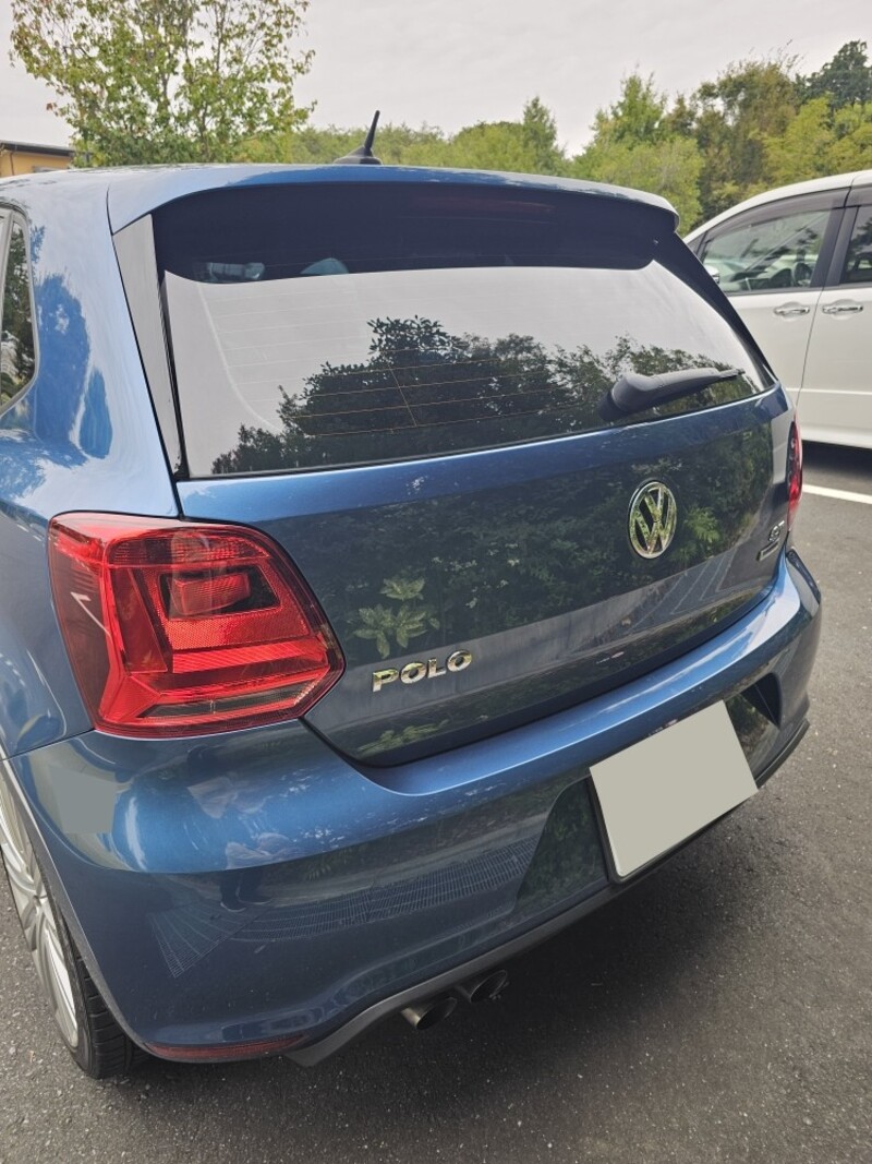 フォルクスワーゲン ポロ ブルーGT_RHD(DSG_1.4)