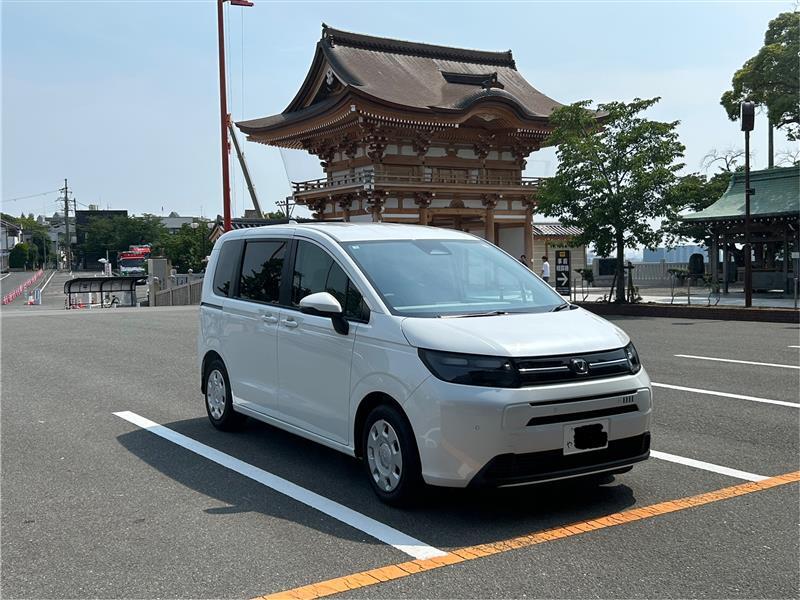 ホンダ フリード エアー_6人乗り(CVT_1.5)