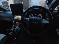 トヨタ マークXジオ エアリアル_7人乗り_4WD(CVT_2.4)