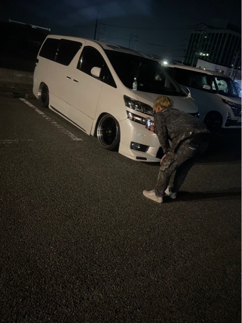 トヨタ ヴェルファイア