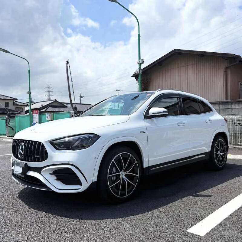 メルセデスAMG GLAクラス