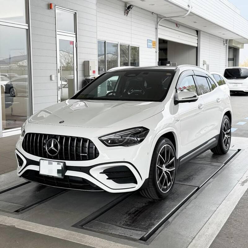 メルセデスAMG GLAクラス