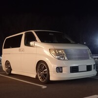 日産 エルグランド