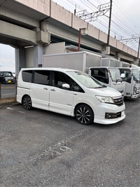 日産 セレナ